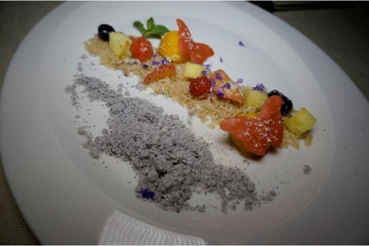 Insalata di riso con frutta confit e gelato al frutto della passione - Sandro Serva - La Trota